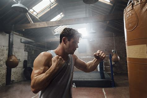 Check it out & give it a try! Chris Hemsworth Hammers Into Fitness With 'Centr' Training ...
