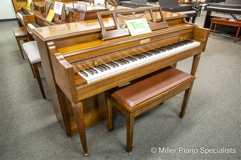 Sold Currier Spinet Piano Miller Piano Specialists Nashvilles Home