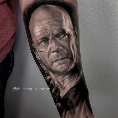 17 Awesome Bruce Willis Have Tattoos Ideas In 2021