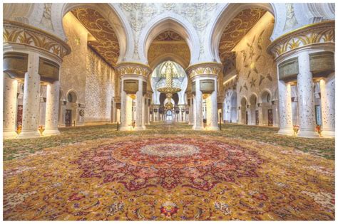 سجادة جامع الشيخ زايد الكبير تحفة جمالية والأكبر في العالم
