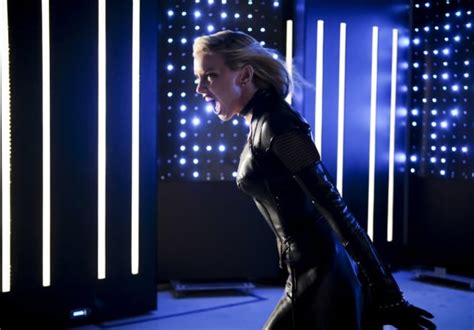 Arrow Season 6 Episode 4 Review Reversal Tv Fanatic