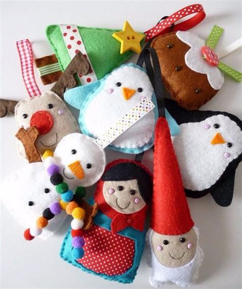 39 Cute Homemade Felt Christmas Ornament Crafts To Trim The Tree