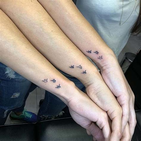 89 Heart Warming Sister Tattoos With Meanings Stayglam Tatuagem