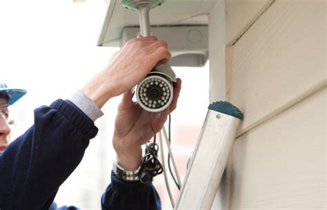 4 Reasons To Choose A Local Smart Home Security Company