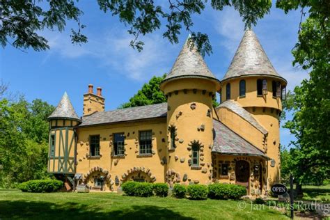 Entering This Hidden Michigan Castle Will Make You Feel Like Youre In