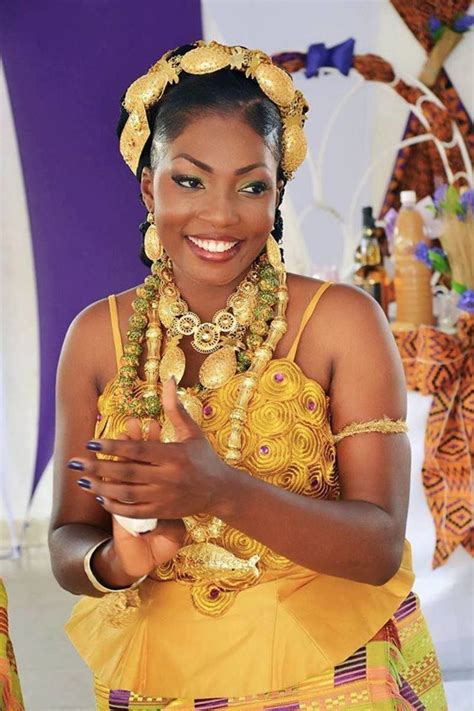 Check spelling or type a new query. Mariage Traditionnel Akan (avec images) | Tenue mariage ...