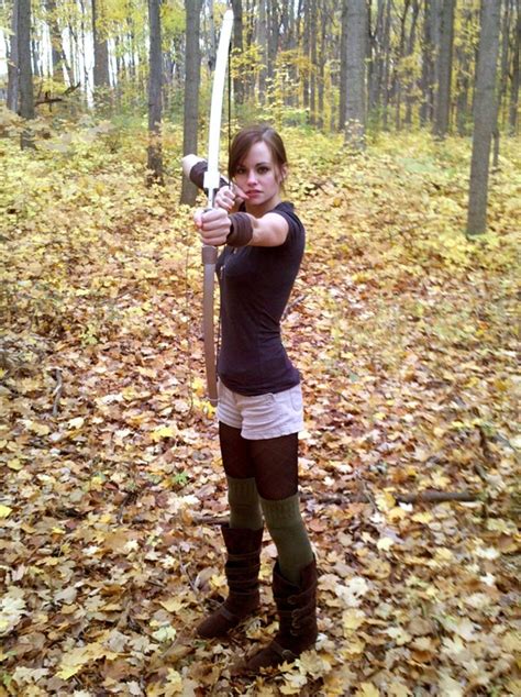 This week, we ' re showing you how to put together a simple katniss everdeen costume! 16 best Katniss Everdeen Halloween Costume images on ...