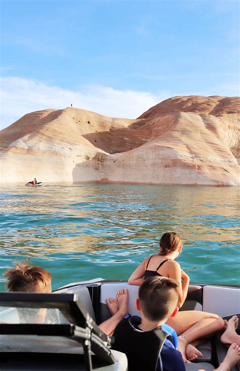Lake Powell Boating First Time Guide Simply Wander Lake Powell