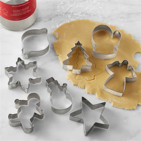 Double chocolate cookies, filled with graham cracker cookie. Festive Basic Cookie Cutter Set, Set of 8 | Williams Sonoma AU