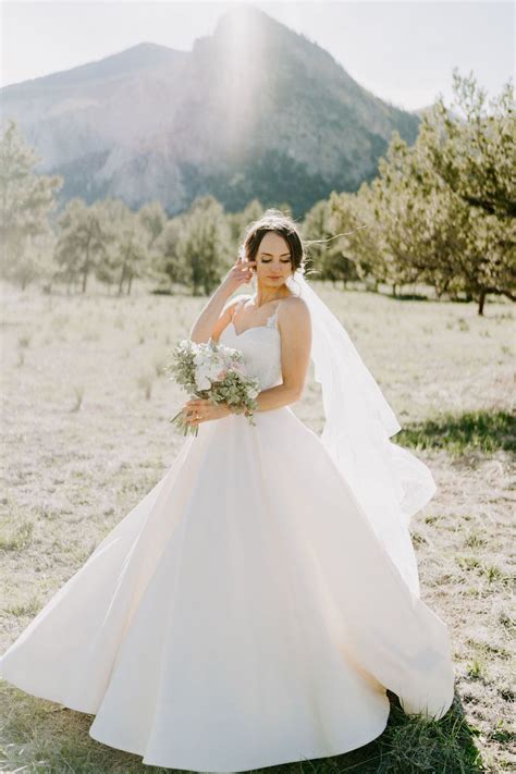 Fortunately, you can find some of these. Joy + Taylor's Hot Springs Wedding | White bridal dresses ...