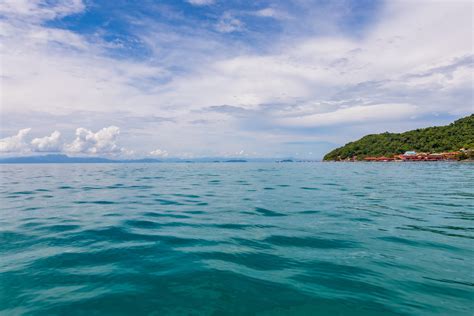 Car parking facilities are available. Pulau Perhentian | Kuala Besut. Terengganu Darul Iman ...