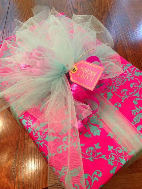 It's a gift and a frustrating game all in one! Gifts Wrapping & Package : Pretty!! - GiftsDetective.com ...