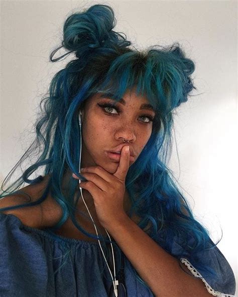 Today we are used to seeing asian girls with all types of hair colors, starting with blonde and ending with bright green. Inspiração para morenas e negras com o cabelo colorido ...