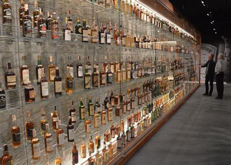 Five Of The Worlds Best Whisky Collections Scotch Whisky
