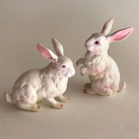 Vintage Porcelain Bunny Figurines Small White Rabbits With Pink Eyes By Lefton H880 Made In