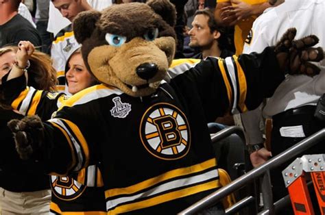 Boston Bruins Vs Montreal Canadiens Mascot Showdown The Hockey News