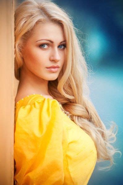 Pin By Firdevs Firdevs On Share The Looks Beauty Beautiful Blonde Womens Hairstyles