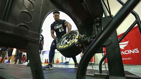 A job as a rookie mechanic can bring in. College athletes set to join NASCAR Drive for Diversity ...