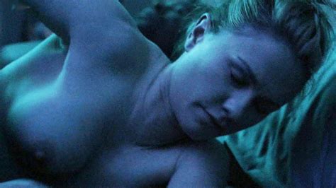 Anna Paquin Maura Tierney Nude Sex Scenes From The Affair