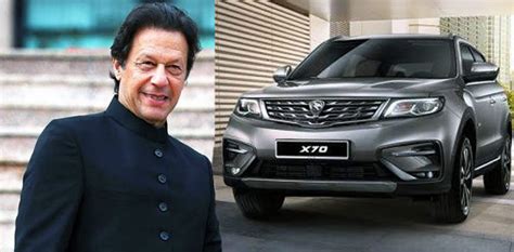 During mahathir's previous tenure as prime minister, from 1981 to 2003, government policies catered to the majority malay population, seeking to buoy their economic status, even as. Luxury car gifted to PM Imran Khan by Mahathir arrives in ...