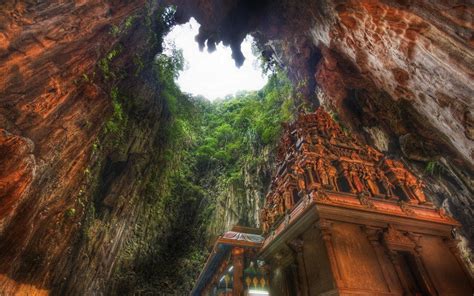 Las Cuevas De Batu Y Una Rica Tradición Del Hinduismo En Malasia