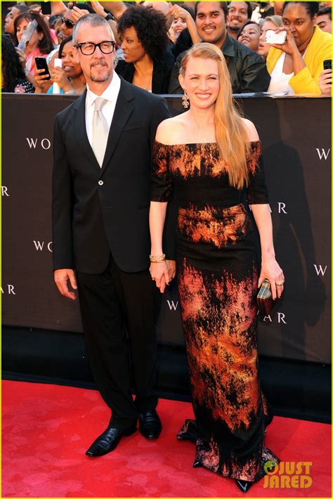Mireille Enos And James Badge Dale World War Z Premiere Photo