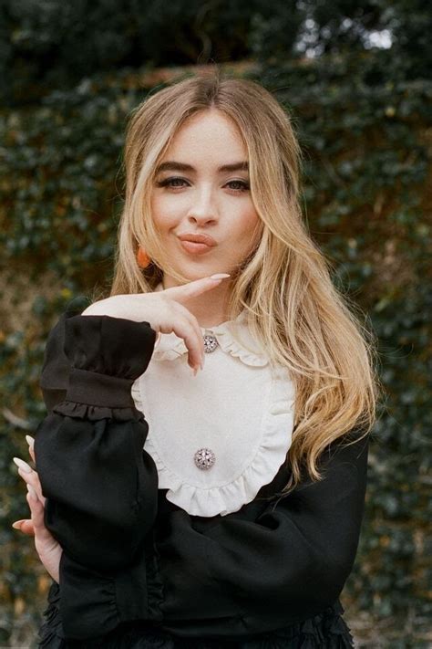 Sabrina Carpenter Naked For Cosmo Photos And Bts The Fappening