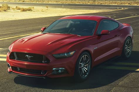 2015 Ford Mustang Pictures