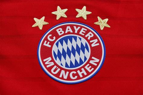 Last ucl winner fc bayern munich kits 2021 for dls 21 is here. FC Bayern Munich 2018-19 away kit leaked (Photos)