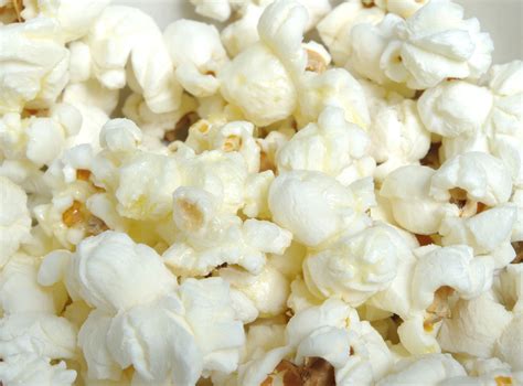 How To Make Microwave Popcorn Extra Buttery 6 Steps