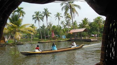 Best Time To Visit Kerala Backwaters Iris Holidays