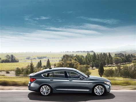 Hem kaliteli markaları hem de büyük indirimler sırasında 2012 bmw 550i gt ürünlerinde akıl almaz indirimleri bulacaksınız. BMW Grand Turismo 2012 GT 550i in UAE: New Car Prices ...