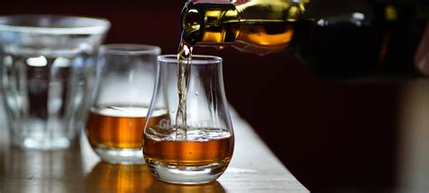 Learning the basics of how to taste whiskey can be pretty intimidating but it doesn't have to be. How to appreciate and love whisky in 5 simple steps ...