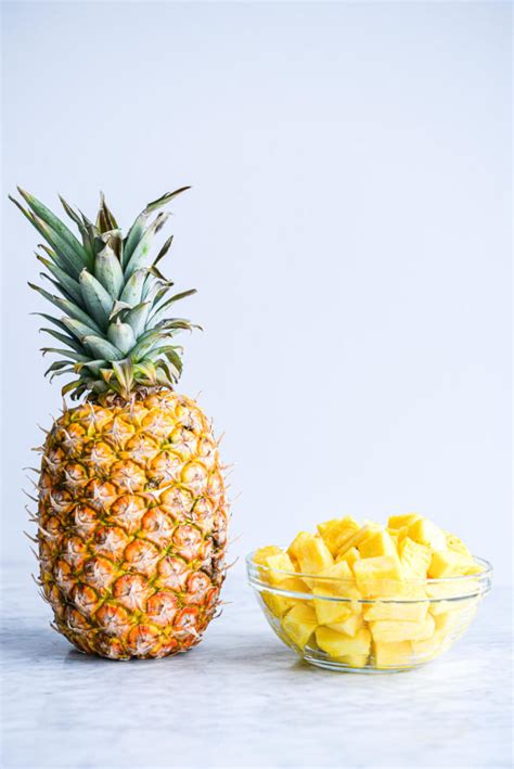 The Easiest Way To Cut A Pineapple Fed And Fit
