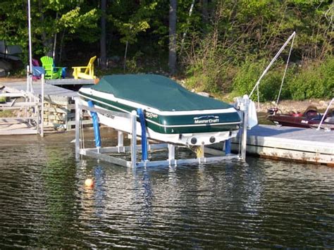 17 Homemade Boat Lift Plans You Can Diy Easily