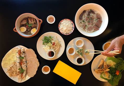 For those of you who are not. Menú - VIET KITCHEN