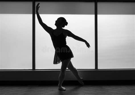 Black And White Version Of Ballet Dancer Lunge Silhouette Stock Image