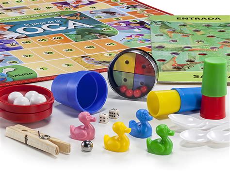 Las demás casillas varían y pueden mostrar diferentes motivos. RUIBAL - los juegos de la familia - Juego de la Oca con ...