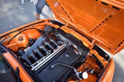 Clean Engine Bay Of A E30 M3 Rbmw