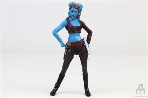 Review And Photo Gallery Star Wars Vintage Collection Vc58 Aayla