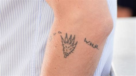 Ryan Gosling Pines Tattoo S