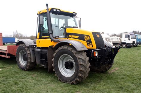 Jcb Fastrac 3185 Tractors Farm Tractor Farm Machinery