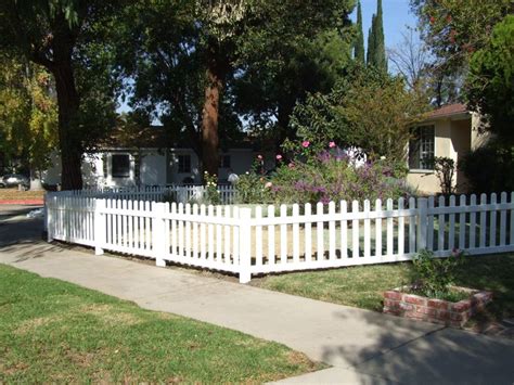 Outdoor Living Vinyl Fences Gates Privacy Fence Picket Fence Pool