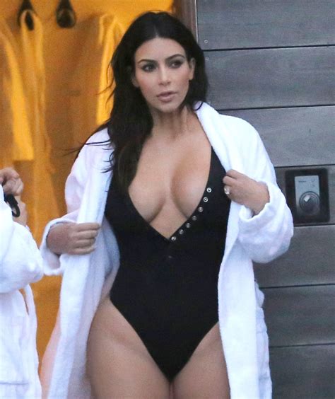 Kim Kardashian Sexy 42 Photos Thefappening