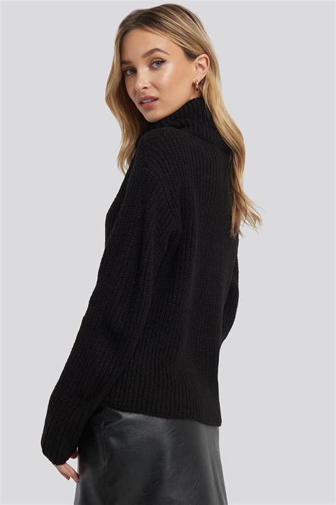 Big Turtleneck Knitted Sweater Black Na