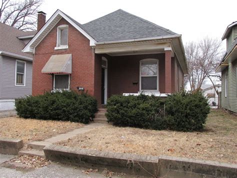 We did not find results for: 2247 Benton St, Granite City, IL 62040 - House for Rent in ...