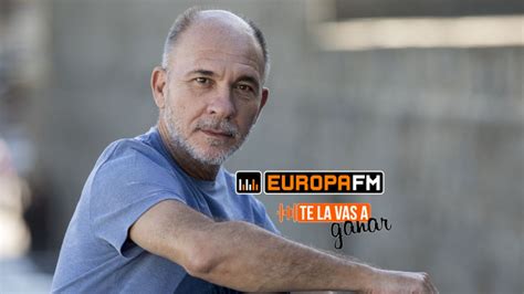 Volte gli utenti hanno aggiunto l'arredamento a ideabook. Dario Grandinetti nos contó que fue el primer hombre ...