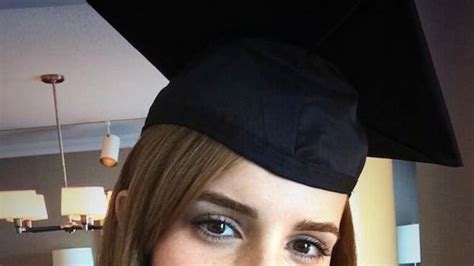 Foto Del Día La Graduación De Emma Watson