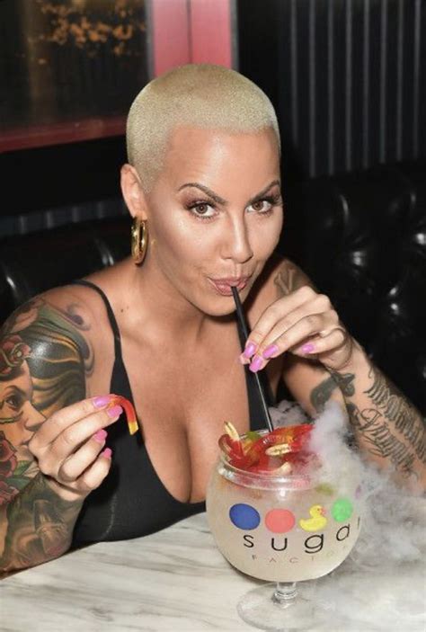 pin by hakim nawar on the beautiful amber rose ️ ️ amber rose amber rose style amber rose hair