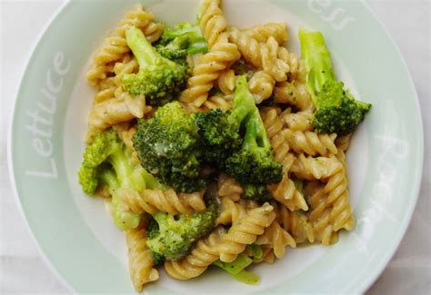 Is Whole Wheat Pasta Actually Healthier Clean Eating Recipes Food